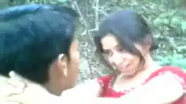 Young couple enjoy a romantic outdoor sensual session