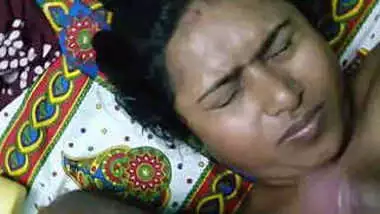Englandsexmovi - Hubby cum on his bengali wife s face after the fucking indian sex video