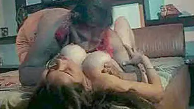 Horse wala blue film indian sex videos on Xxxindianporn.org