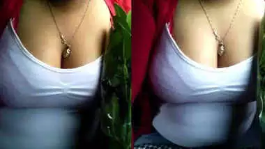 Nude Foji Fojn - Horny beautiful clevage in bus indian sex video