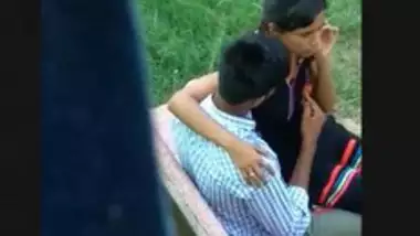 Park Sex Videos Karnataka - Lover romance and fucked in park indian sex video
