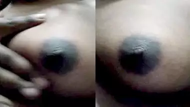 Xxxhdesi Sex - Desi girl self playing by her boobs and nipple indian sex video