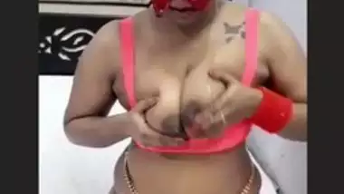 Xxxvfeo - Horny bhabi squeezing milk indian sex video