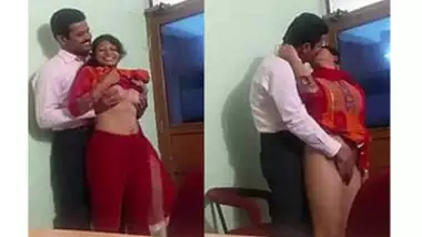 Desi Girl Office Sex with her partne