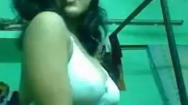 Vids slim thick milf indian sex videos on Xxxindianporn.org
