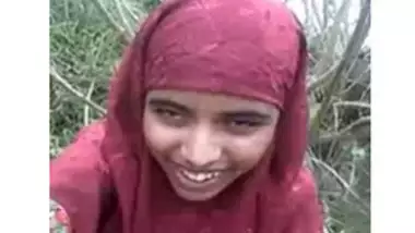 Moslim Xnxxx - Indian muslim girl fucked outdoor indian sex video