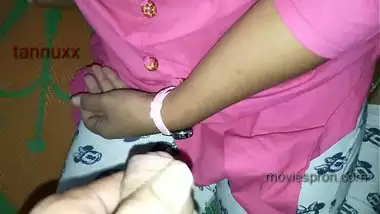 Fucking Ek Ganta Girl Ki - Playing with desi virgin girl s tight cunt indian sex video