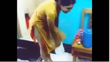 380px x 214px - Sexy marathi aunty wearing panty indian sex video