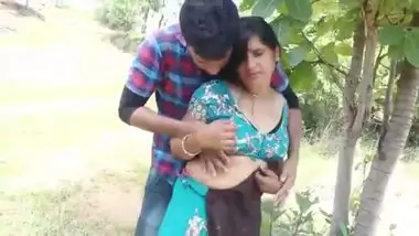 380px x 214px - New outdoor sex mms hot bhabhi with her lover indian sex video
