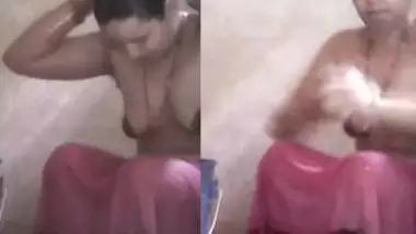 380px x 214px - Sexy up bhabhi bathing 3 clips indian sex video