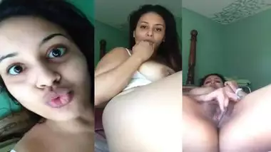 Xixevideohinde - Alone desi teen actively rubs her wet xxx peach in front of camera indian  sex video