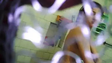 Xxx Sex Video Camera Dekhne Wali - Hidden camera films hot indian teen getting naked in the bathroom indian sex  video