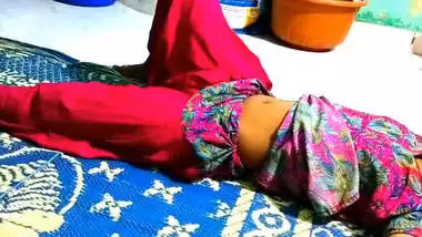 Desi village bhabi fucking with devar hd indian sex video