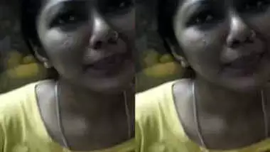 Khatrimaza Xxx - Xxx indian wife flashes nipples to sex friend filming how he touches them  indian sex video