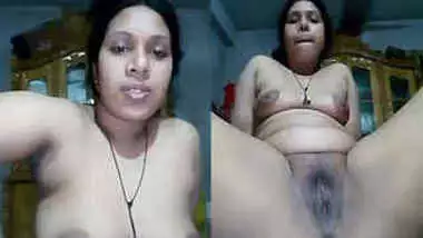 India Kampoz Xxnx Girl - Big booty is the main xxx advantage of sexy indian webcam girl indian sex  video