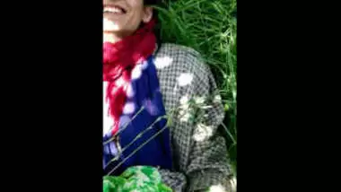 Xxxxn Sex Kashmir - Kashmiri girl fucking in jungle indian sex video