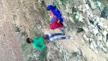 Chut Chudai Video Hola Coco Video - Desi village girl fucking outdoor indian sex video