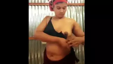 Badmasti Sakshi - Bangladeshi aunty nude bathing solo video indian sex video