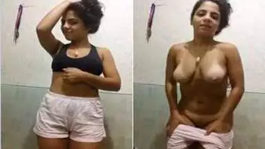 Indian teen goes to the shower room to expose xxx vagina and shake ass  indian sex video
