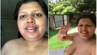 Desi milf considers herself a great xxx pornstar filming solo sex video  indian sex video