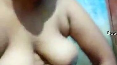 Puransexvedios - Fingers are perfect for the indian housewife to give pussy pleasure indian  sex video