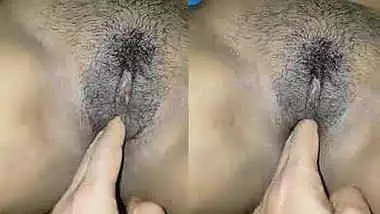 380px x 214px - Tempting indian cheating fuck takes no xxx cock but fingers in sex hole  indian sex video