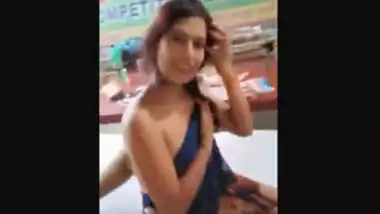 Rajwyap Xnxx - Goa ki nangi sexy model ko director ne masti se choda indian sex video