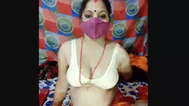Hirsute ssbbw swimming indian sex videos on Xxxindianporn.org