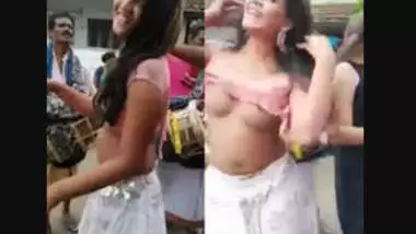 Xxxx Video Inkhun - Two whore nude dance in village public place infront of people indian sex  video