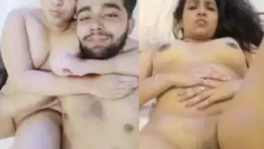 Indian Beautiful Couple Fucking in Hotel
