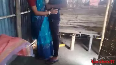 Www Xxx Com Bara Saal Ladki Ke Sath Balatkar - Sky blue saree sonali fuck in brother in law clear bengali audio official  video by localsex31 indian sex video