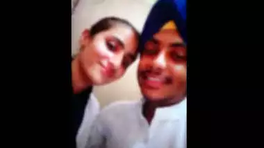 Cute teen punjabi couple fucking mms leaked indian sex video