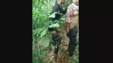 380px x 214px - Desi village girl sex with lover in jungle indian sex video