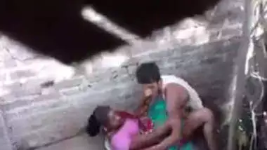 380px x 214px - Village couple fucking secretly captured indian sex video