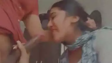 Desi Cute College Girl Blowing