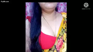Step Mom Brazzer And Son Sex Video Raj Wab - Desi aunty monika s live webcam show indian sex video