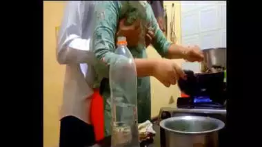 Chennai Kitchen Sex - Indian new married couple romance in kitchen indian sex video