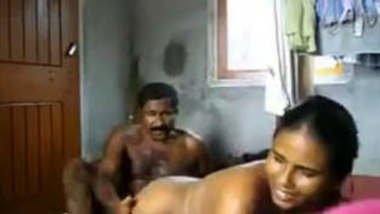 Hdh Xxx Bf 5 - Tamil aunty and uncle having fun indian sex video
