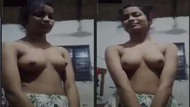 X Poord Sxsi Vidio - Cute shy girl showing her boobs on video call indian sex video