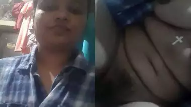 Hot girl showing big boobs and pussy