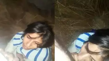 Desi village girl sucking dick of uncle indian sex video