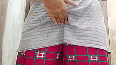 Hairjob and big cumshot sri lankan indian sex video