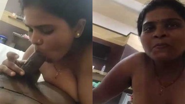 Xnxxxxxom - Sexy blowjob by mature indian bhabhi indian sex video