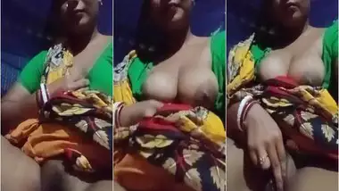 Blue English Sex Video Naat Video - Unsatisfied horny bengali bhabhi fingering indian sex video