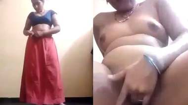 Xxxsakci - Unsatisfied bhabhi masturbating with cucumber indian sex video
