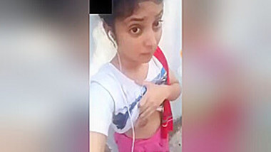 Americasexvidoe - Today exclusive desi girl showing her boobs and pussy fingerring on video  call part 2 indian sex video