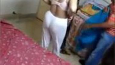 Zzzxxxvide - Big assed desi nurse gets fucked by the doctor in scandal xxx video indian  sex video