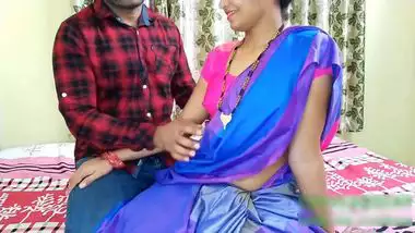 Man in checkered shirt fucks Desi lovely and erupts XXX juice on ass