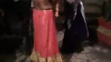 3gp sex movie of naked village hotty dancing in public