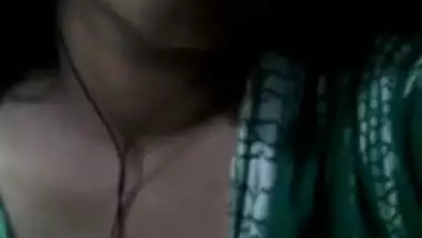 Desi cute girl nude video